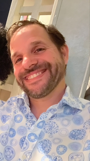 Gio G.